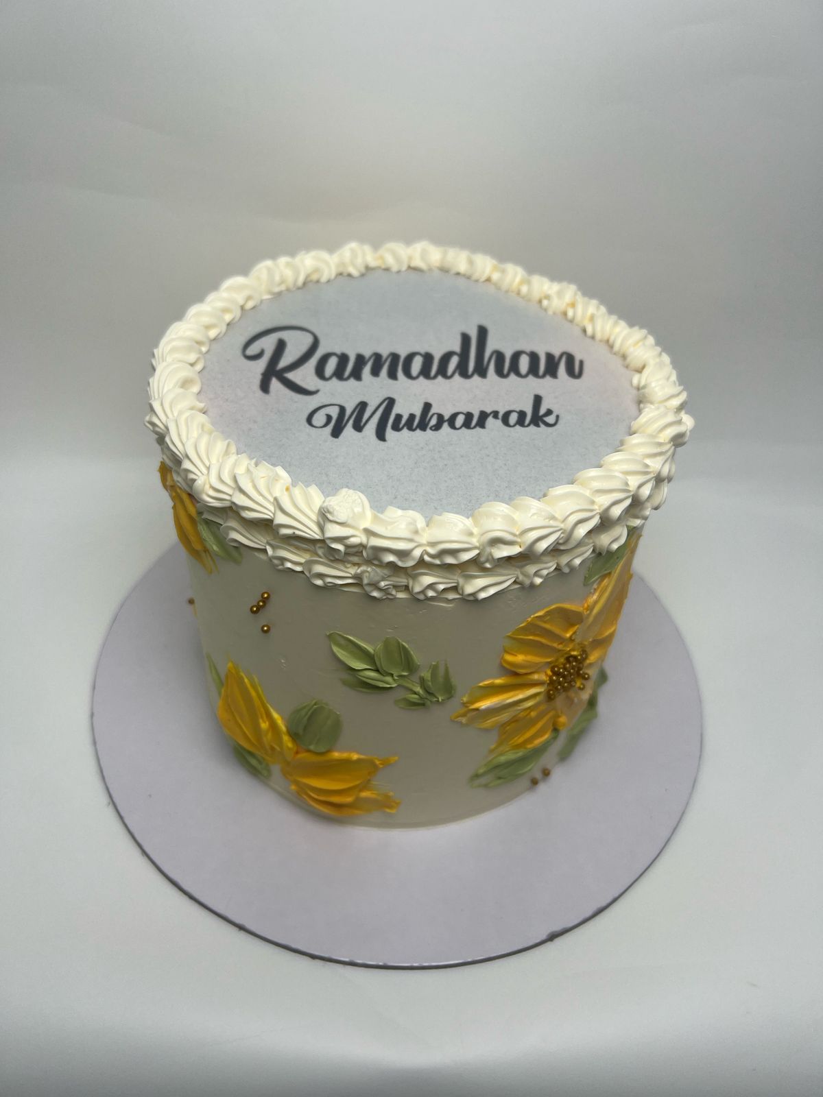 Ramadan Mubarak Burn Paper Cake 1KG(serve up to 10 people)